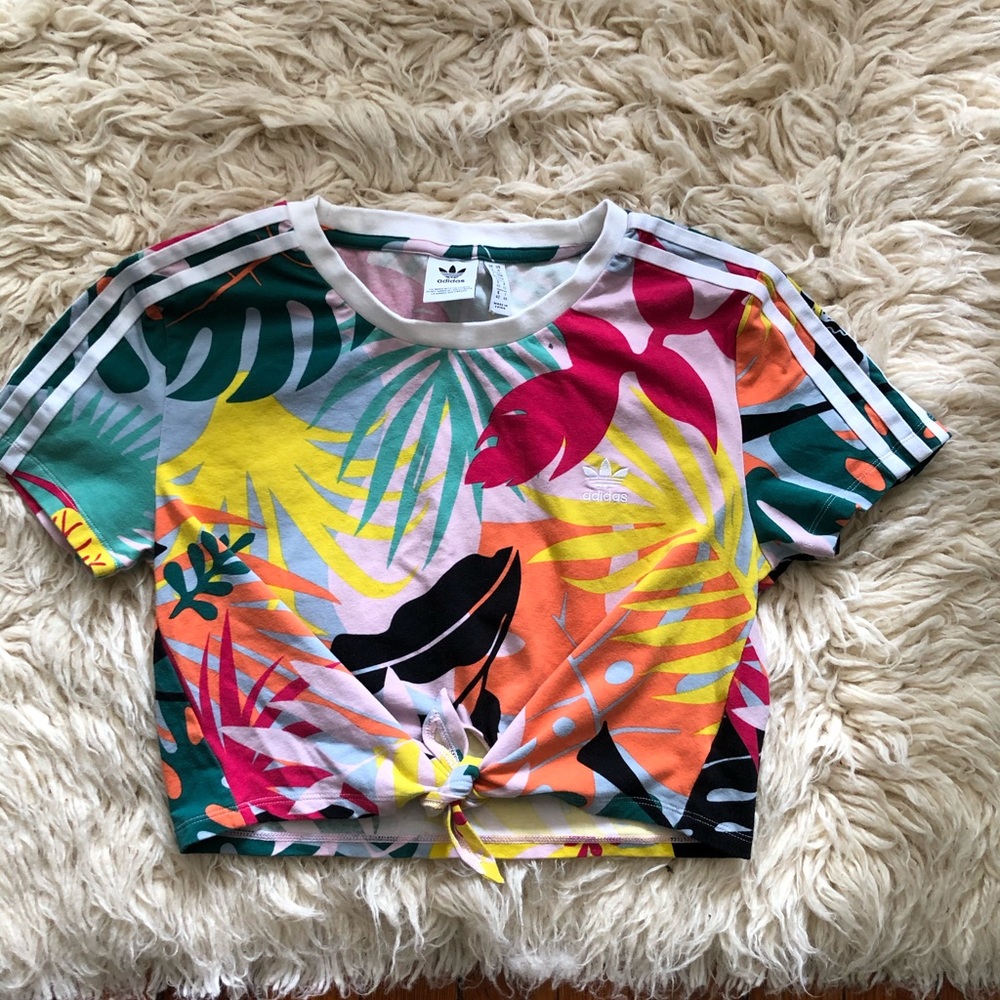Tropical Cropped adidas shirt
